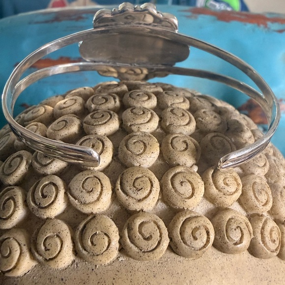 Beautifully Crafted Coral and Green Turquoise Cuff Bracelet 
Sterling Silver - Picture 6 of 7